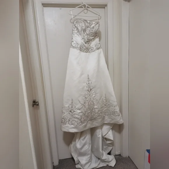 CASABLANCA BRIDAL DRESS STYLE 1950 - Picture 3 of 12